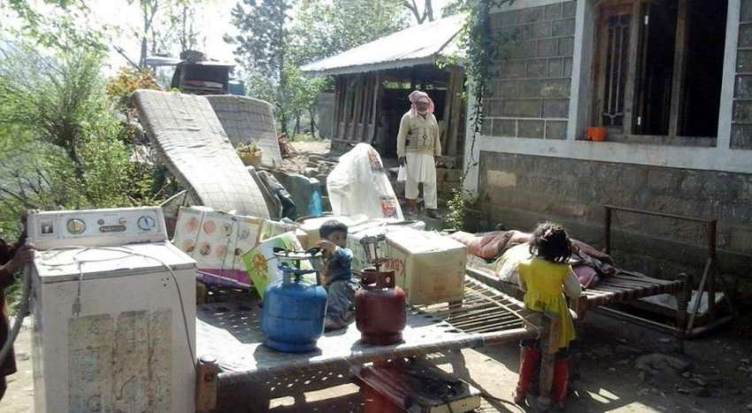 مظفر آباد: شدید بارشوں سے متاثرہ گڑھی دوپٹہ کے گھر کے مکین ..