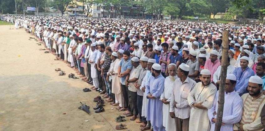 ڈھاکہ: ہزاروں لوگ شہید مولانا مطیع الرحمن نظامی کی غائبانہ ..