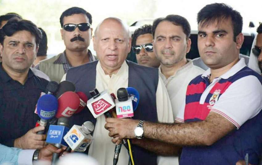  لاہور: تحریک انصاف کے رہنما چوہدری محمد سرور فیصل آباد جلسہ ..