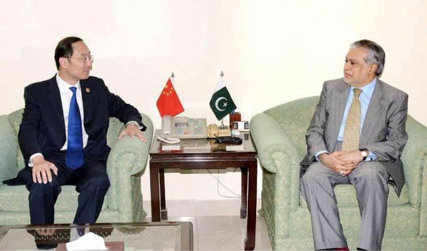 اسلام آباد: وفاقی وزیر خزانہ سینیٹر اسحاق ڈار سے چینی سفیر ..