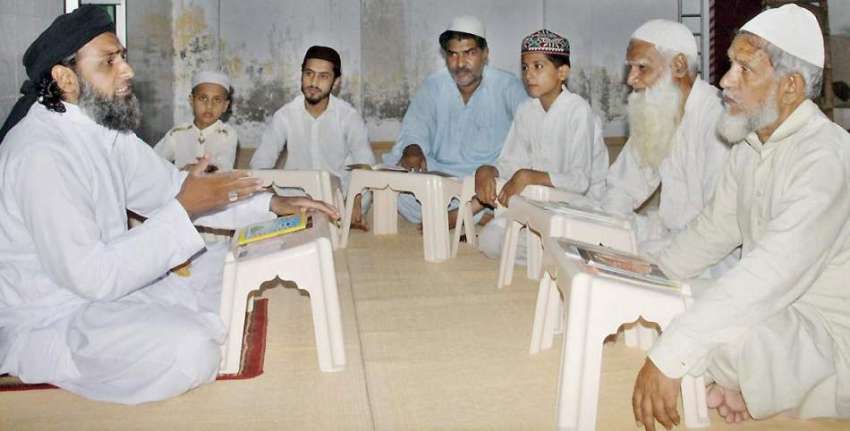 لاہور: سنی علماء فیڈریشن کے زیر اہتمام رمضان المبارک ستائیس ..