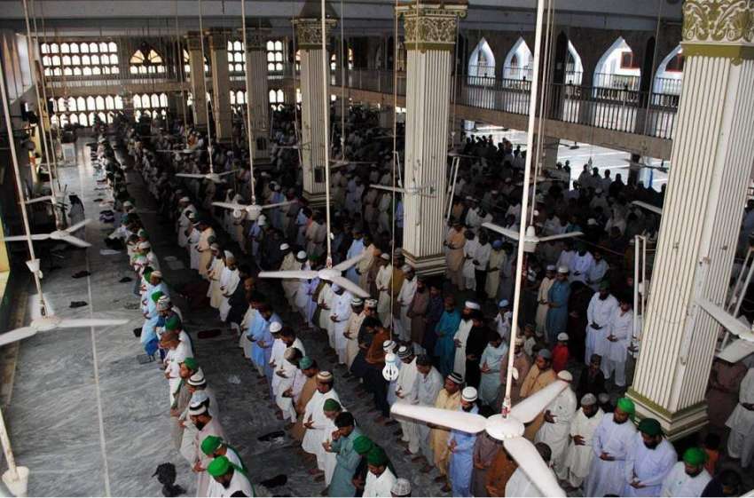حیدر آباد: مسجد فیضان مدینہ میں رمضان المبارک کے تیسرے جمعة ..