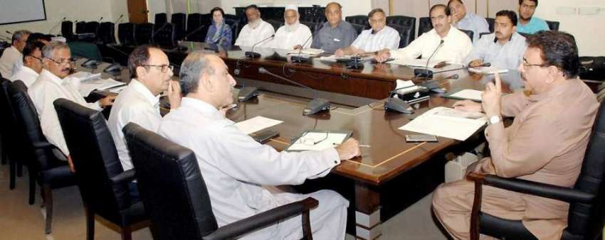 راولپنڈی: صوبائی وزیر محنت و افرادی قوت راجہ اشفاق سرور ..