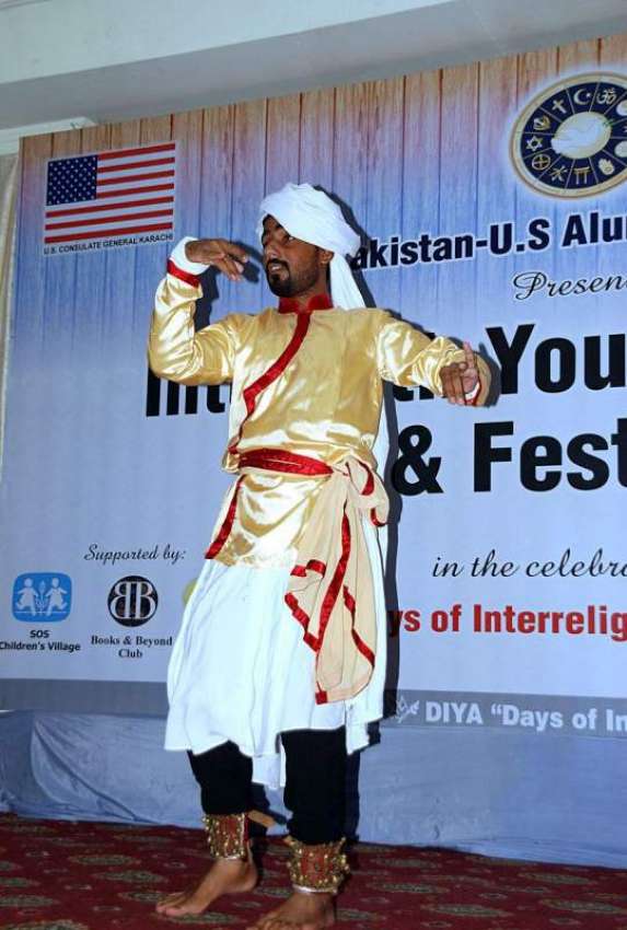 حیدر آباد: یو ایس المنائی نیٹ ورک کے زیر اہتمام منعقدہ فیسٹیول ..