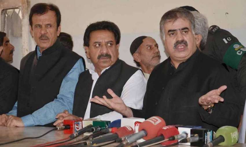 کوئٹہ: وزیر اعلیٰ بلوچستان نواب ثناء اللہ زہری سول ہسپتال ..