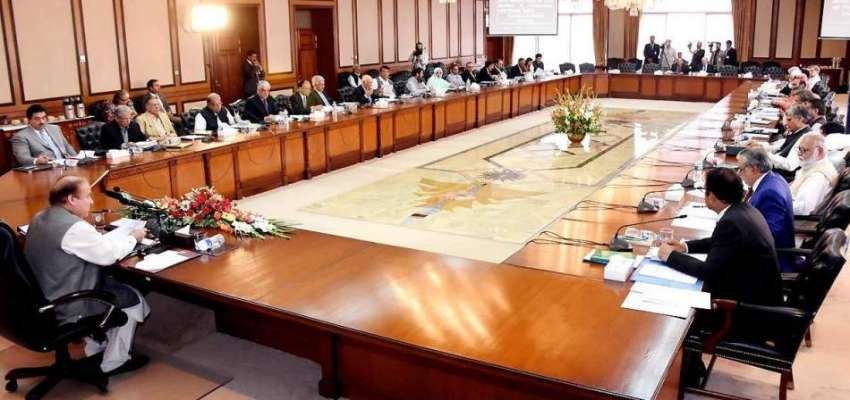 اسلام آباد: وزیر اعظم محمد نواز شریف وفاقی کابینہ کے اجلاس ..