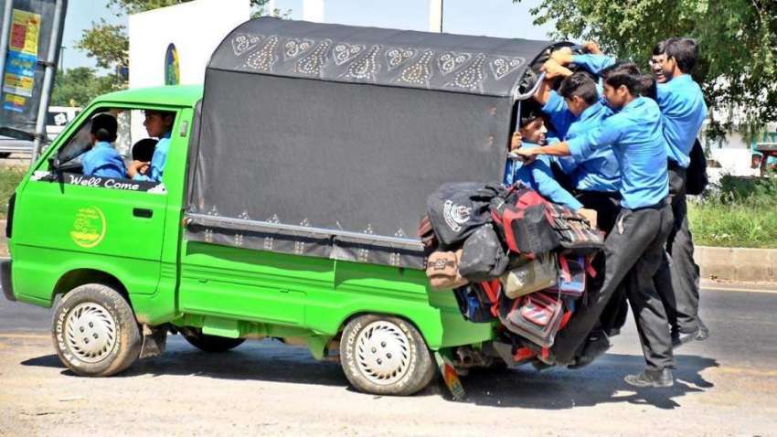 راولپنڈی: ٹریفک پولیس کی نا اہلی ، صدر مال روڈ پر سکول کے ..