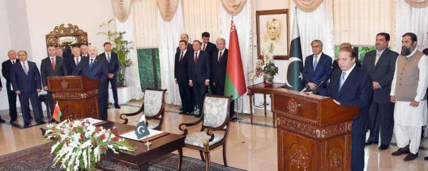 اسلام آباد: وزیر اعظم نواز شریف اور بیلا روس کے صدر الیگزینڈر ..