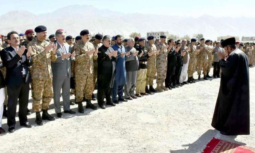 کوئٹہ: پاک فوج کے سربراہ جنرل راحیل شریف ، وزیر اعلیٰ بلوچستان ..