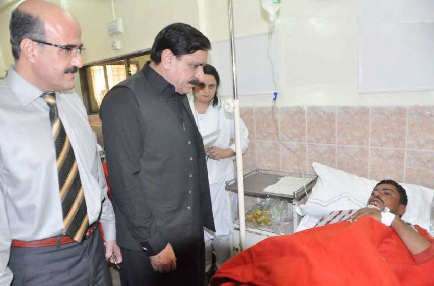 کوئٹہ: پاکستان تحریک انصاف کے سربراہ عمران خان پولیس ٹریننگ ..