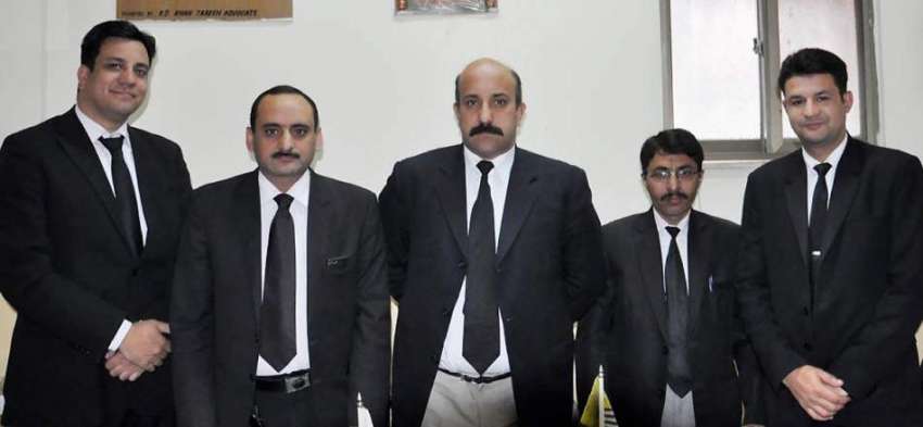 مظفر آباد: سینٹرل بار ایسوسی ایشن راجہ آفتاب خان کا وکلاء ..
