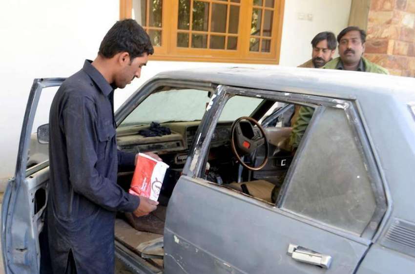 کوئٹہ: کسٹم انٹیلی جنس کی کاروائی کے دوران ایک گاڑی سے منشیات ..