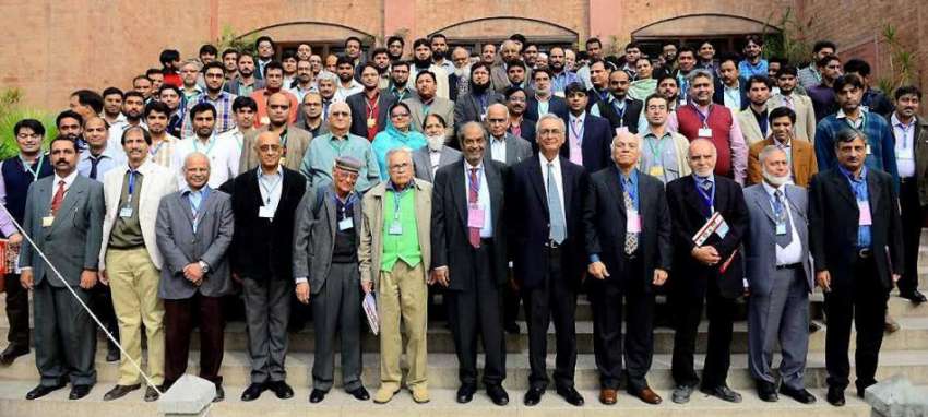 لاہور: گورنمنٹ کالج یونیورسٹی لاہور کے وائس چانسلر ڈاکٹر ..