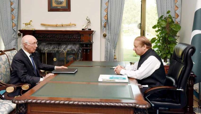  اسلام آباد: وزیر اعظم نواز شریف سے مشیر برائے خارجہ امور ..