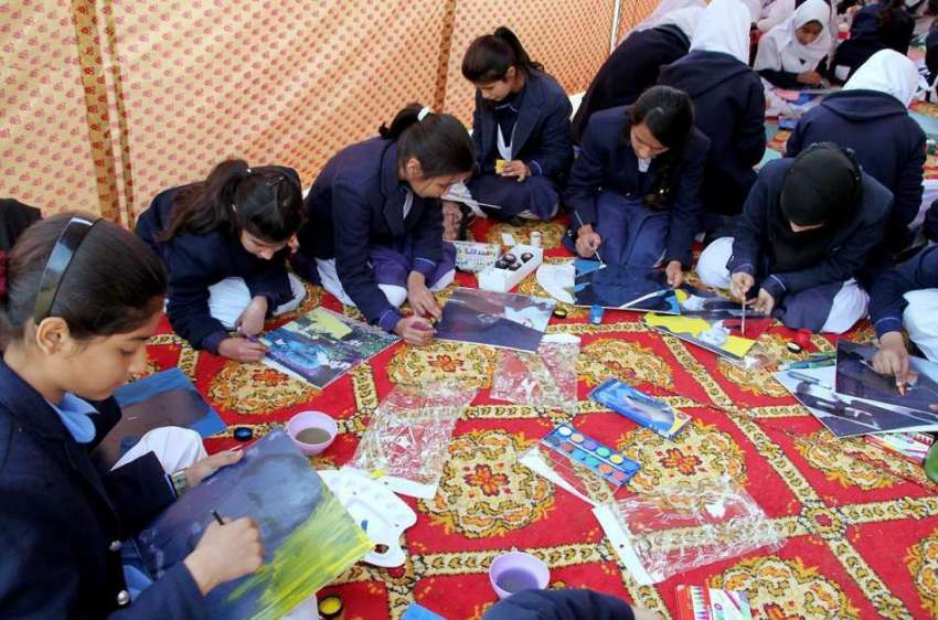 اسلام آباد: مختلف سکولوں کے بچے پی این سی اے آڈیٹوریم میں ..