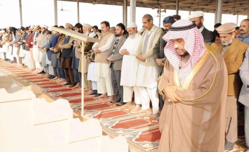اسلام آباد: بین الاقوامی یونیورسٹی میں نماز استسقاء ادا ..