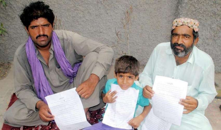 حیدر آباد: نوشہرو فیروز کے رہائشی با اثر افراد کے خلاف انصاف ..