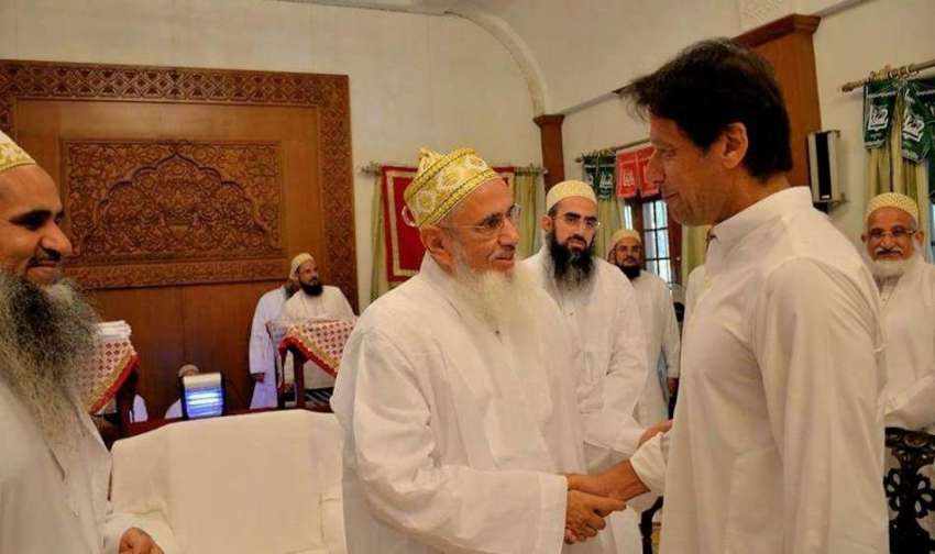 اسلام آباد: چیئرمین پاکستان تحریک انصاف عمران خان سے بوہرا ..