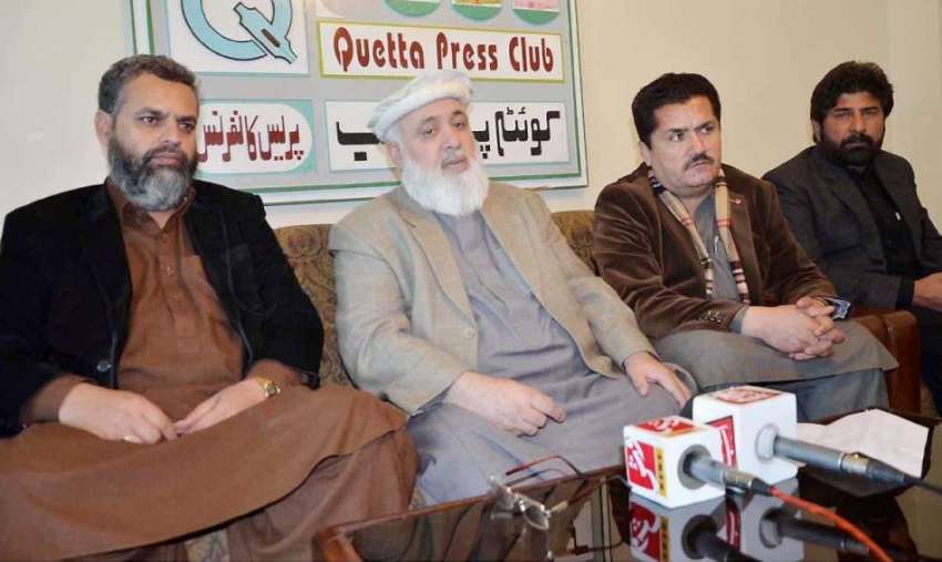کوئٹہ: مسلم ہینڈز انٹر نیشنل کے سربراہ سید لخت حسنین اور ..