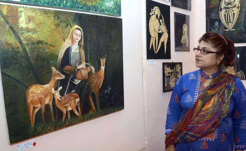 لاڑکانہ: ایک خاتون سندھو واس فاونڈیشن کے زیر اہتمام فیسٹول ..