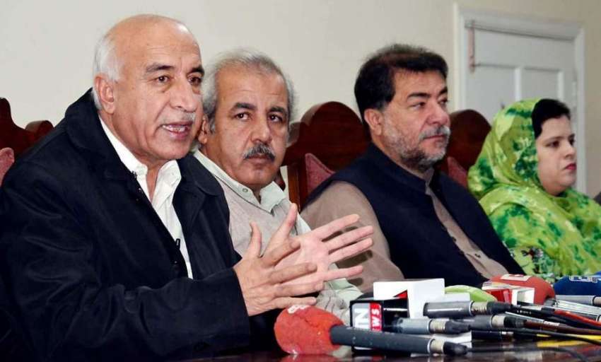 کوئٹہ: سابق وزیر اعلیٰ بلوچستان ڈاکٹر مالک بلوچ پریس کانفرنس ..