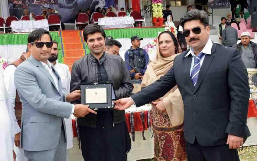 پشاور: ڈائریکٹر جنرل رشیدہ غزنوی مہمان خصوصی ڈسٹرکٹ ناظم ..
