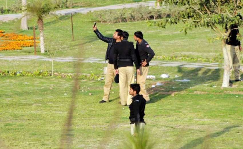 راولپنڈی: سیکیورٹی کے لیے بلائے گئے پنجاب پولیس کے اہلکار ..