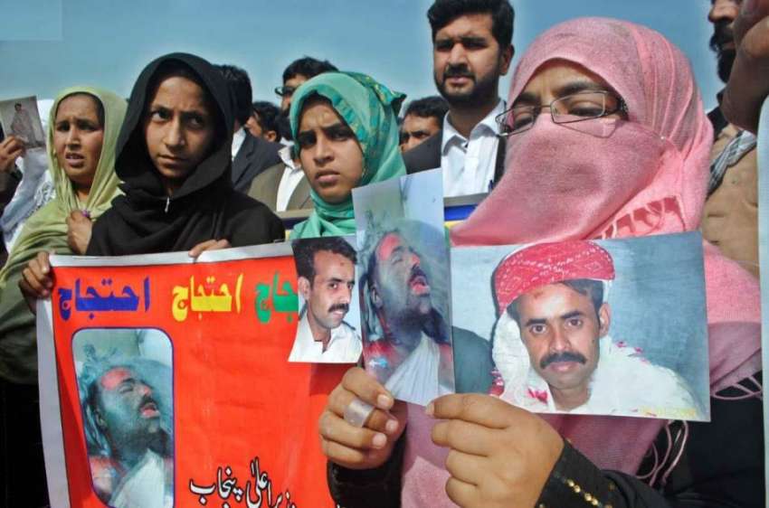 راولپنڈی: ٹیکسلا میں مبینہ طور پر جلائے جانے والے شخص کے ..