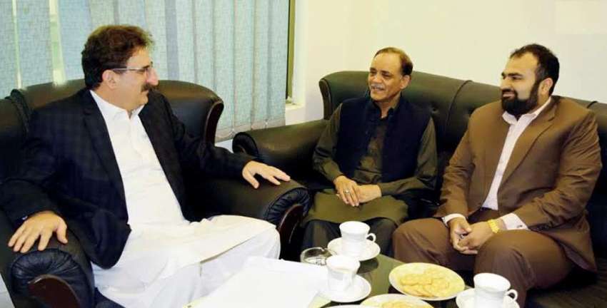 مظفر آباد: آزاد کشمیر کے وزیر اطلاعات مشتاق احمد منہاس سے ..