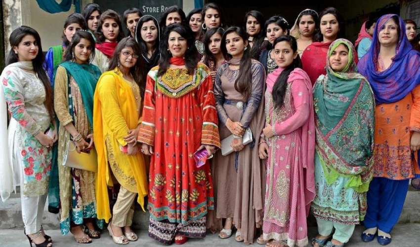 راولپنڈی: رحمت آباد گورنمنٹ ڈگری کالج فار وویمن میں مینا ..