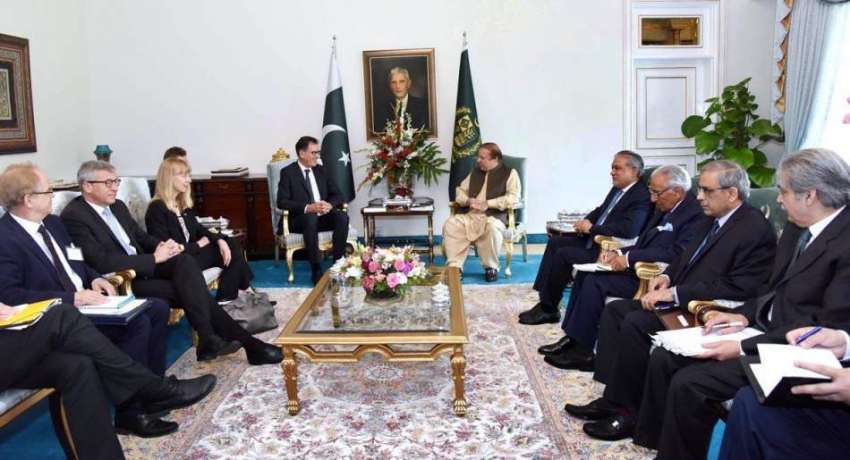 اسلام آباد: وزیر اعظم محمد نواز شریف سے جرمن کے وزیر ڈاکٹر ..