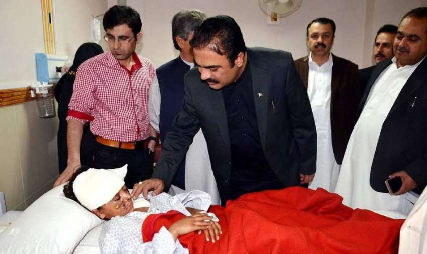 کوئٹہ: صوبائی وزیر صحت میر رحمت صالح بلوچ مستونگ حادثے میں ..