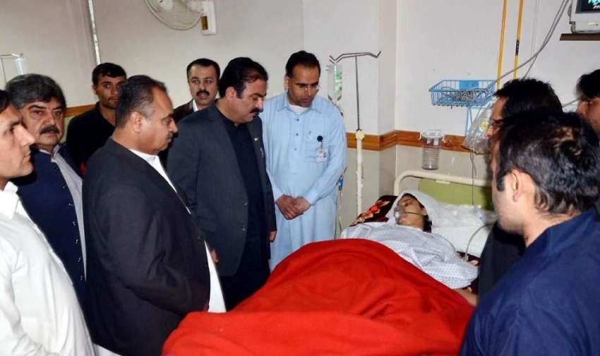 کوئٹہ: صوبائی وزیر صحت میر رحمت صالح بلوچ مستونگ حادثے میں ..