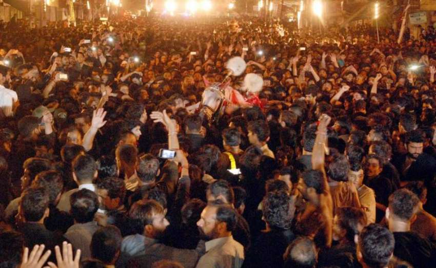لاہور: یوم عاشور کے موقع پر نثار حویلی سے برآمد ہونے والا ..