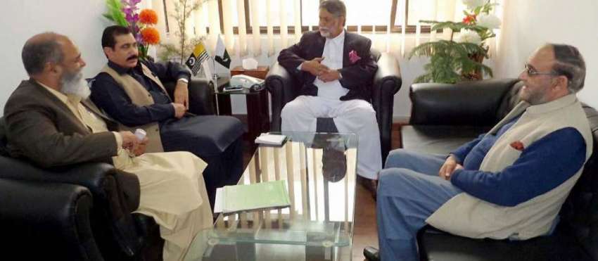 مظفر آباد: وزیر جنگلات سردار میر اکبر خان محکمہ جنگلات کے ..