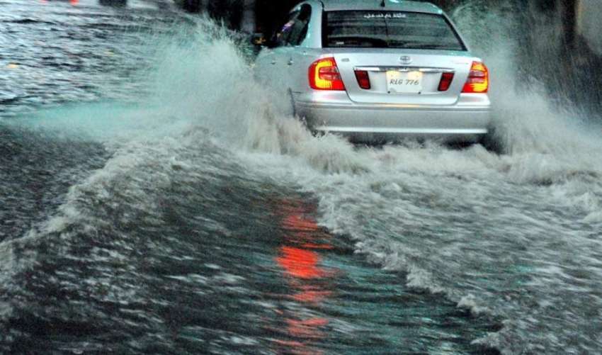 راولپنڈی: جمعرات کی صبح ہونے والی موسلا دھار بارش کے بعد ..