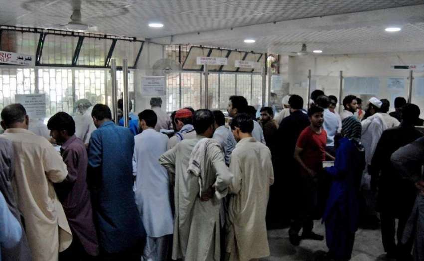 راولپنڈی: محکمہ ایکسائز اینڈ ٹیکسیشن کا اندرونی منظر، محکمہ ..