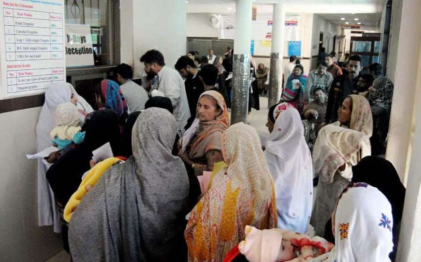 راولپنڈی: بی بی ایچ ہسپتال میں مناسب سہولیات نہ ہونے کے باعث ..