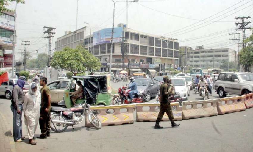 لاہور: آل پاکستان واپڈا ہائیڈرو الیکٹرک ورکرز یونین کے احتجاج ..