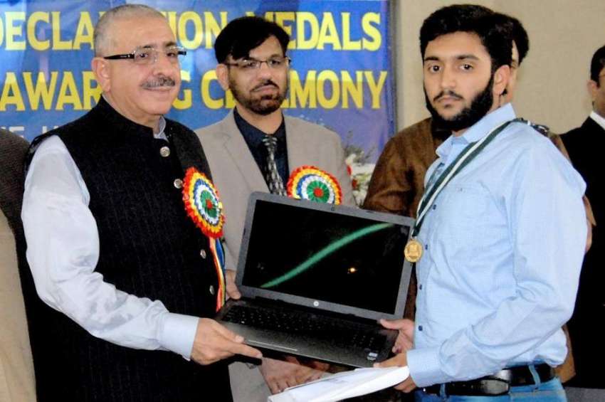 راولپنڈی: وفاقی وزیر راجہ اشفاق سرور انٹر میڈیٹ امتحانات ..