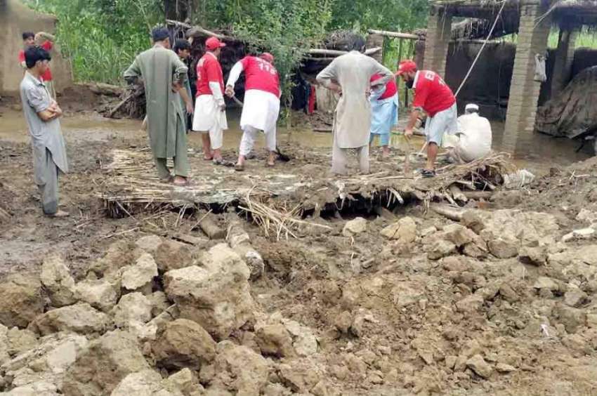 چارسدہ: سیلابی ریلے سے متاثرہ تحصیل شبقدر کے گاؤں ماموں ..