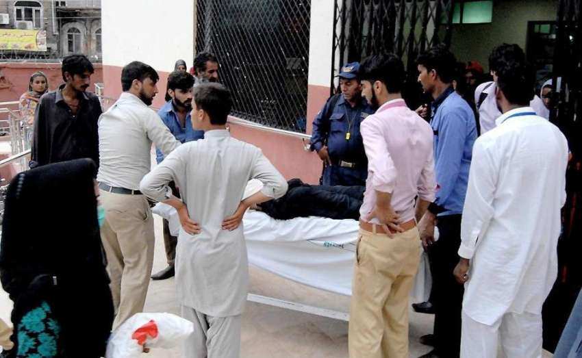 راولپنڈی: ڈاکٹروں کی ہڑتال کے باعث ایمر جنسی میں آنے والے ..