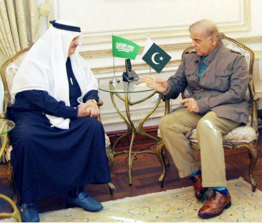 لاہور: وزیر اعلیٰ پنجاب محمد شہبازشریف سے سعودی عرب کے سفیر ..