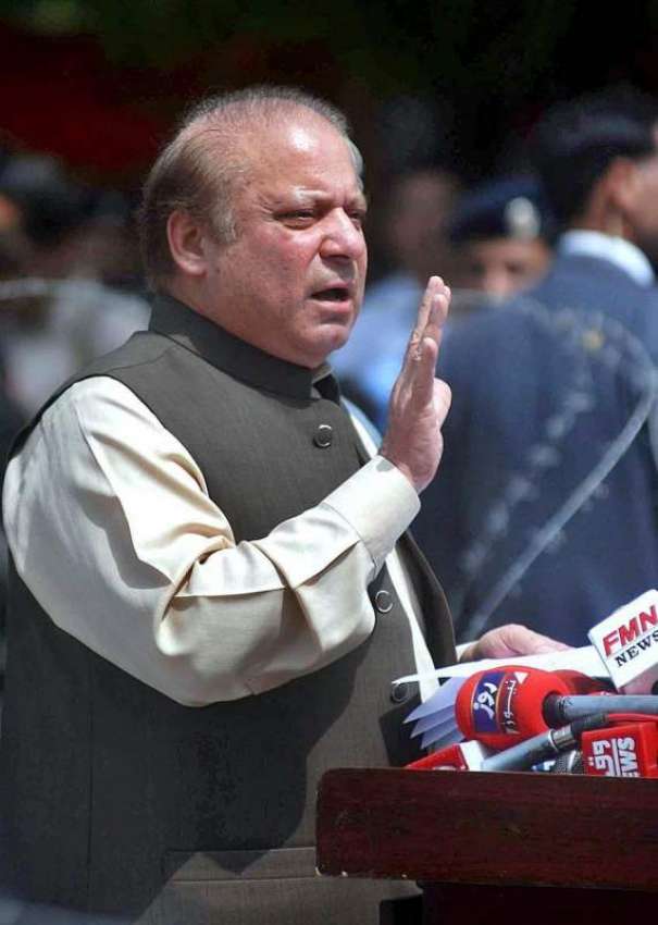 اسلام آباد:وزیر اعظم نواز شریف جے آئی ٹی میں پیشی کے بعد ..