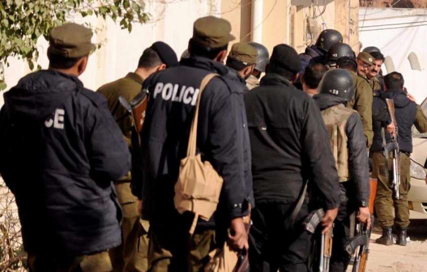 راولپنڈی:مورگاہ کے علاقہ آفیسر کالونی میں پولیس آپریشن ..