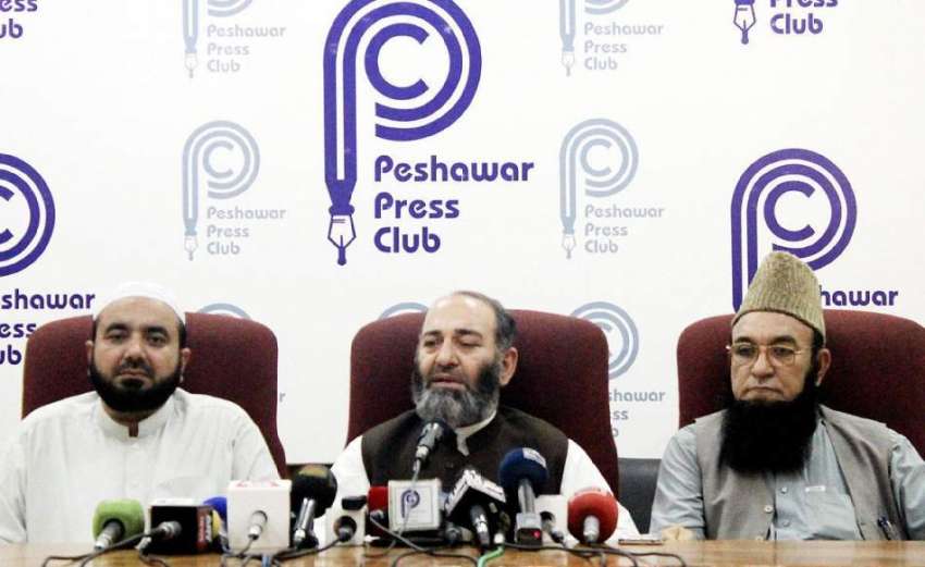 پشاور: جماعت اسلامی کے صوبائی امیر مشتاق احمد خان پریس کانفرنس ..