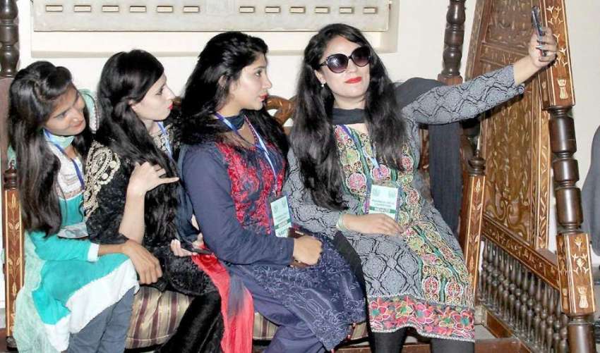 لاہور: مقامی ہوٹل میں منعقدہ ہنر مندی صوبائی مقابلہ میں ..