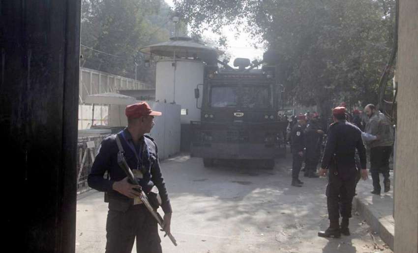 لاہور: مذہبی جماعتوں کی طرف سے احتجاج کی کال کے باعث سیکیورٹی ..