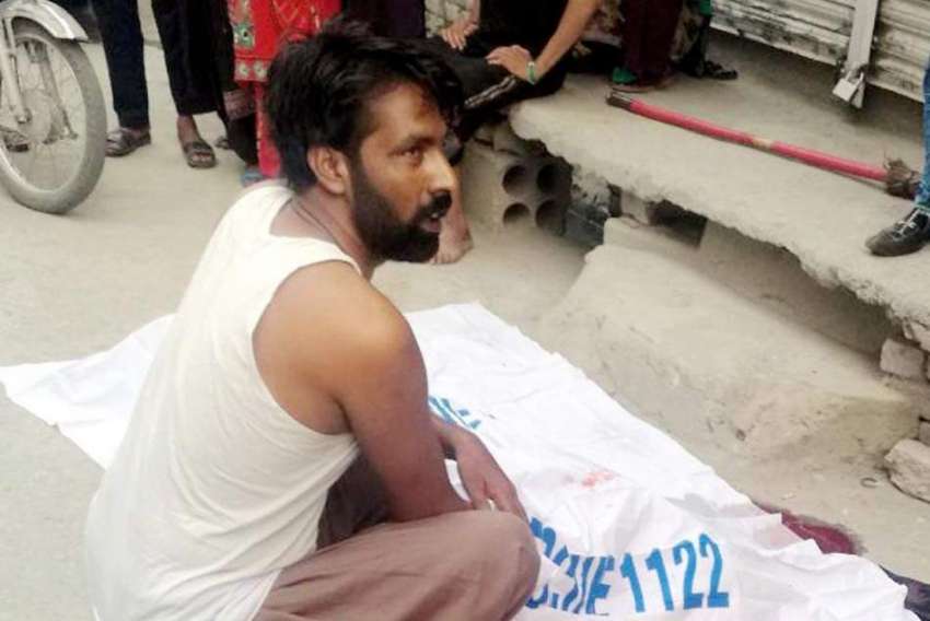 راولپنڈی: ڈھوک کالا خان میں البراق کے ملازم کی لاش جائے وقوعہ ..