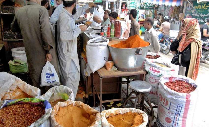 راولپنڈی: عید قربان کے حوالے سے شہری مصالحہ جات و دیگر اشیاء ..